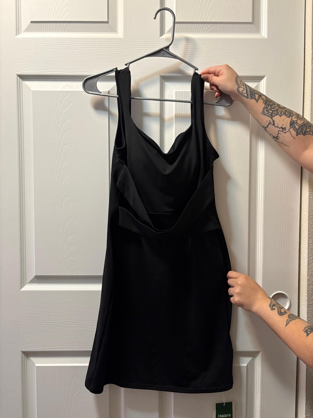 HALARA Black Sleeveless Mini Dress with Draped Waist